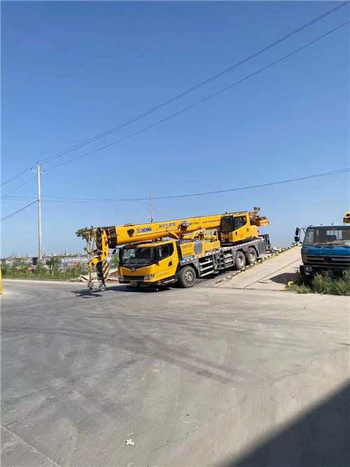 新安县吊车作业时，可能会产生哪些额外收费项目？